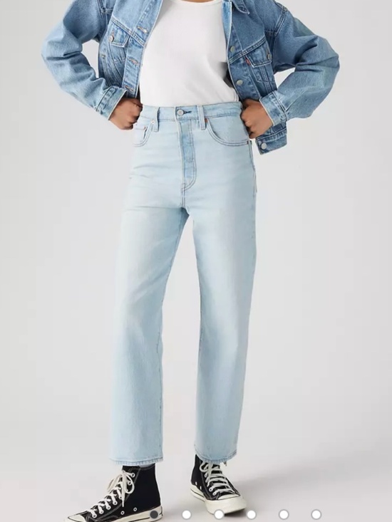 Levi's Denim - Levi's Ribcage Straight Ankle Jeans | *Medium Wash* | Size 28